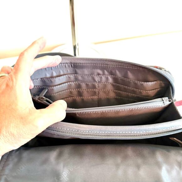 Vera Bradley Flap Zipper Closure Wallet Purse Crossbody Blue/Gray Timeless - Picture 6 of 11